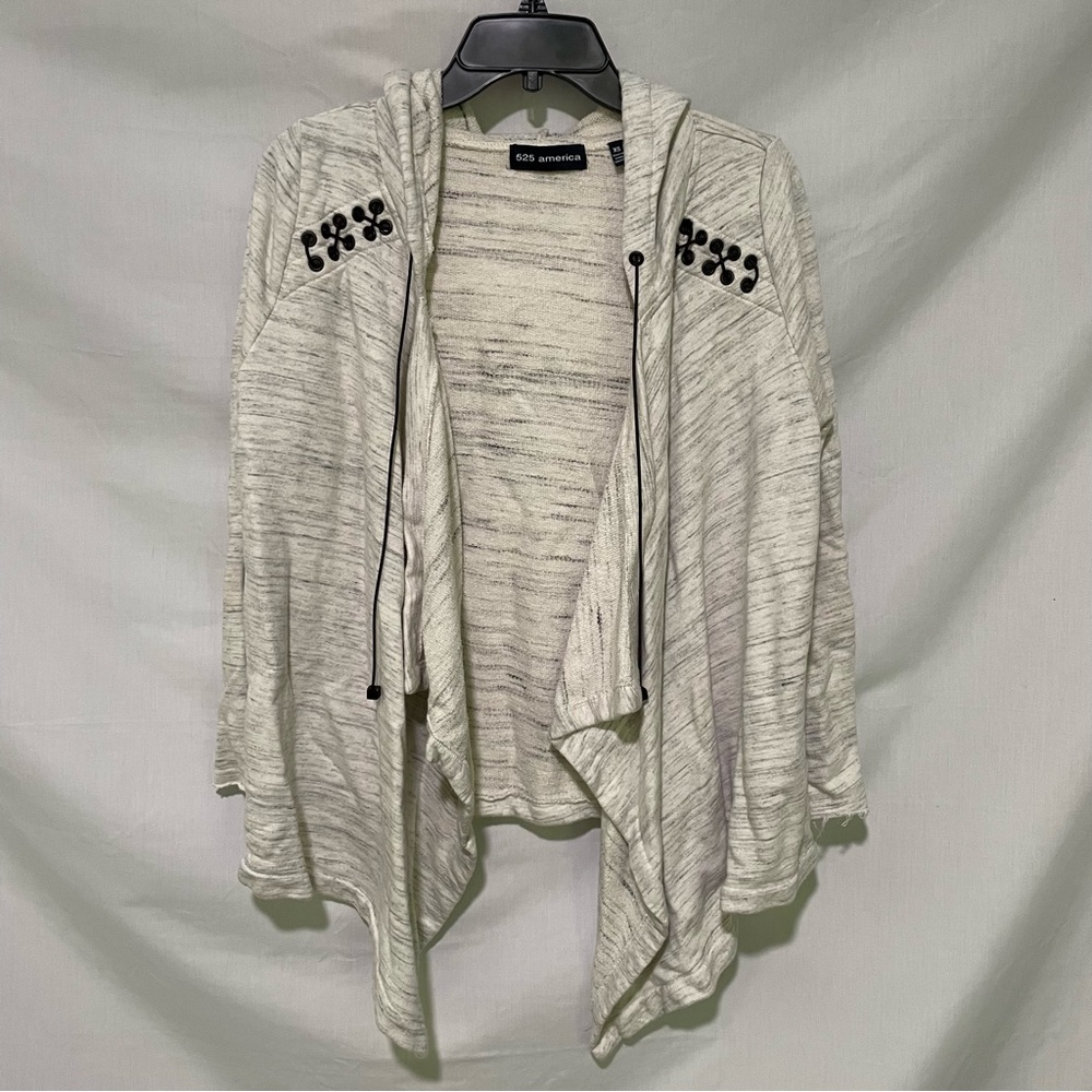525 America Women’s Heathered Cream Sweatshirt Cardigan Black Accents Size XS